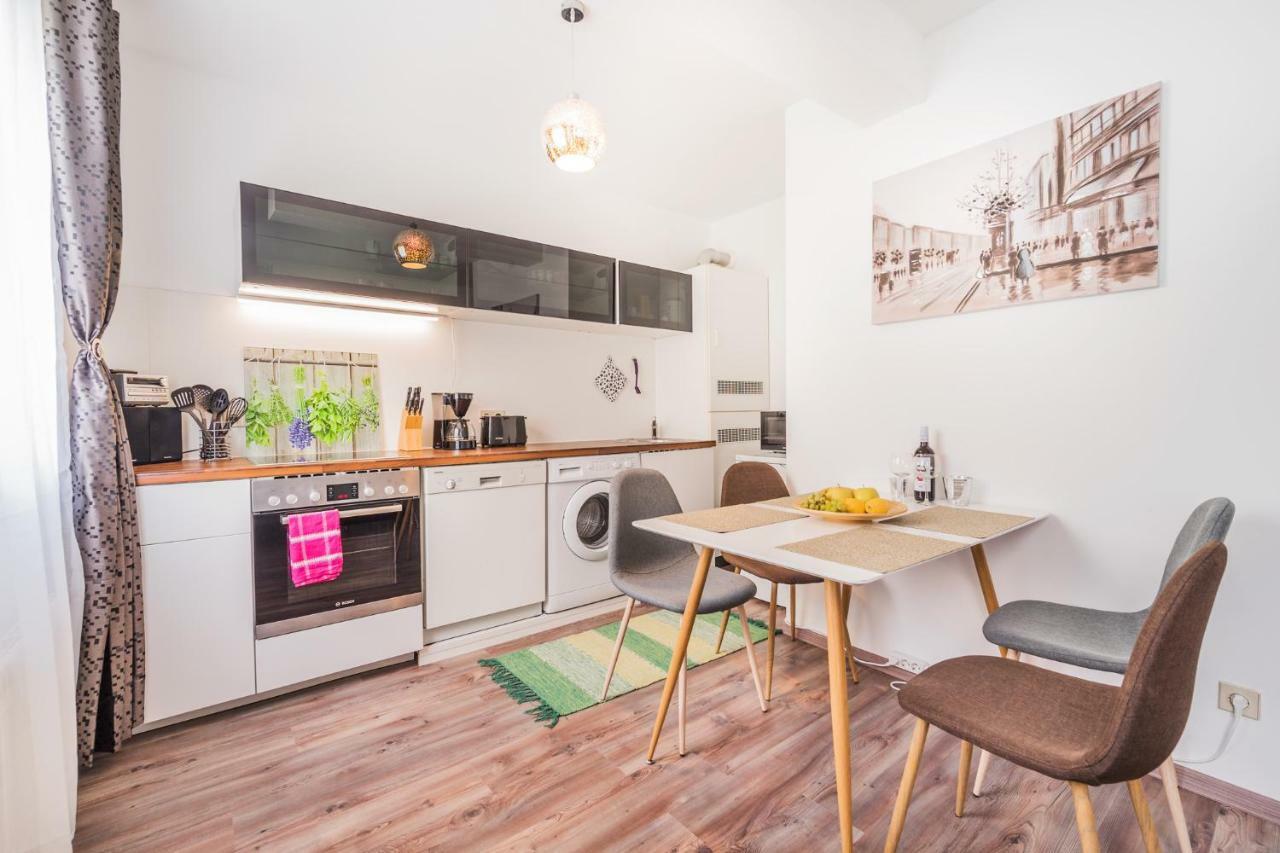10 Min. Downtown - 2 Bedrooms - Parking Viena Exterior foto